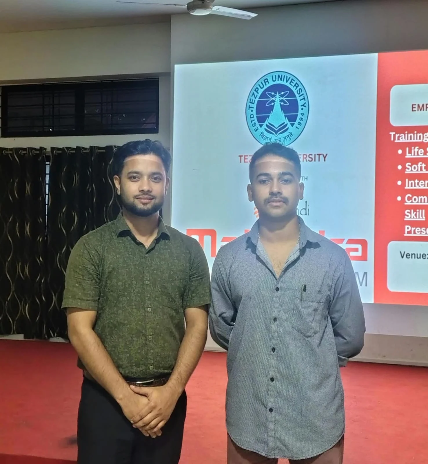 Digital Marketer Arijit bhattacharjee standing with Saddam Hussain the Trainner of Naandi foundation
